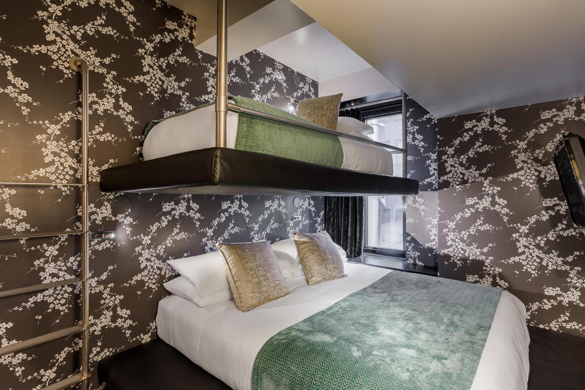 45 Times Square Hotel Нью-Йорк Экстерьер фото
